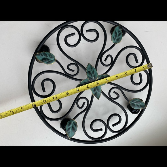 Black metal rolling plant stand. 12 inch diameter - Picture 4 of 8